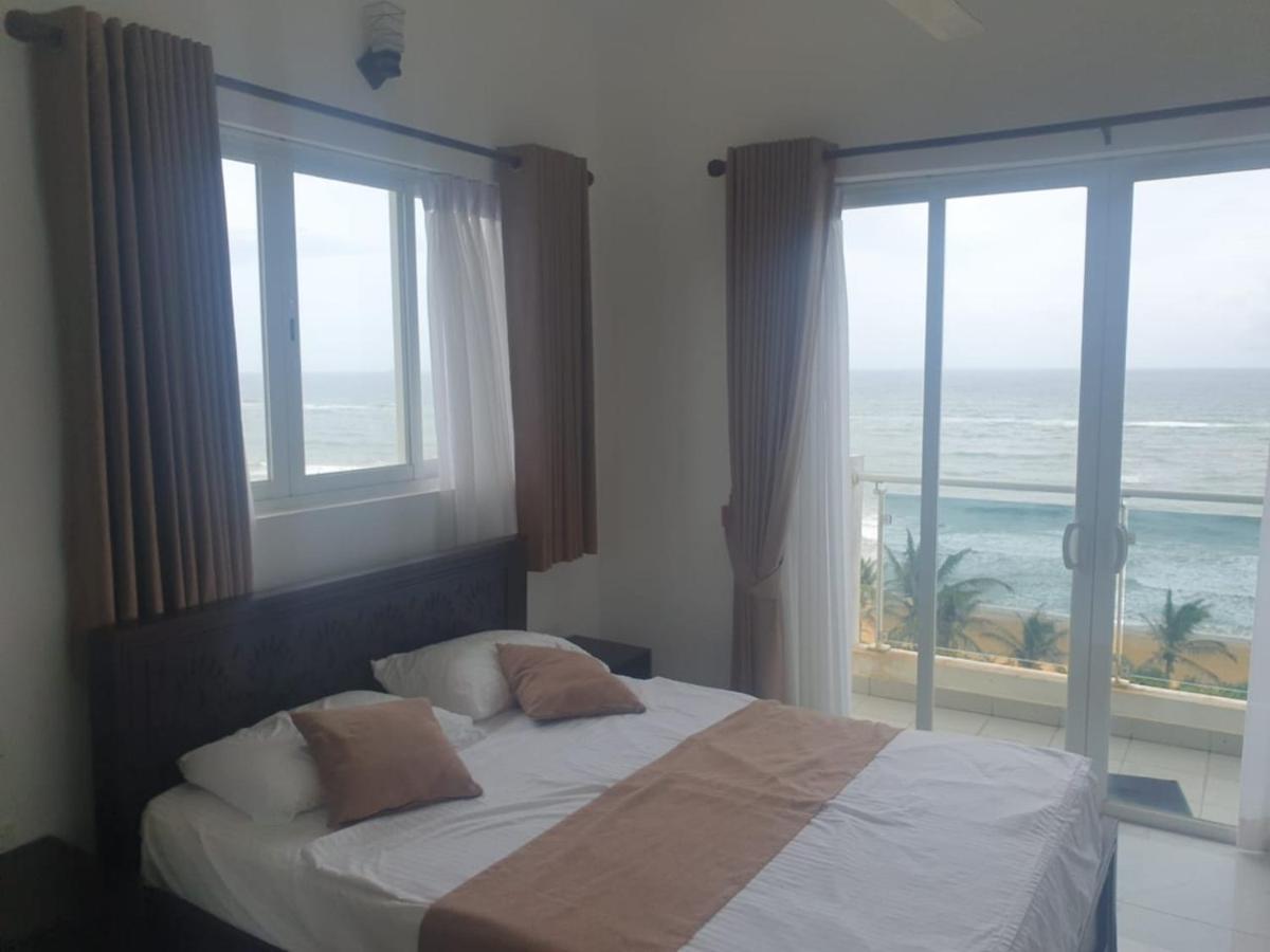 Beach Mount Apartment Dehiwala-Mount Lavinia Esterno foto